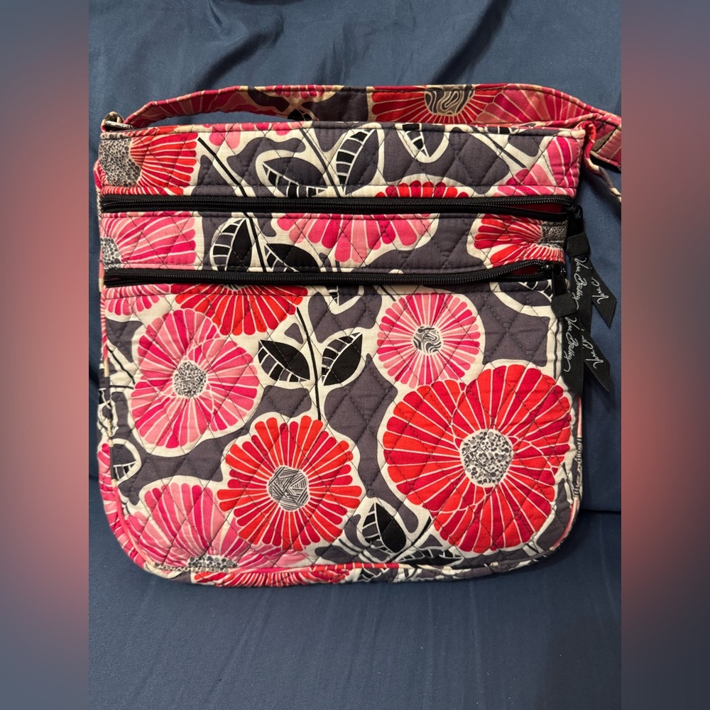 EUC Vera Bradley Flora Crossbody Bag - Picture 1 of 10